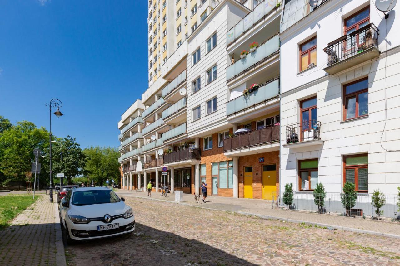 Appartamento Cozy With Balcony By Renters Varsavia